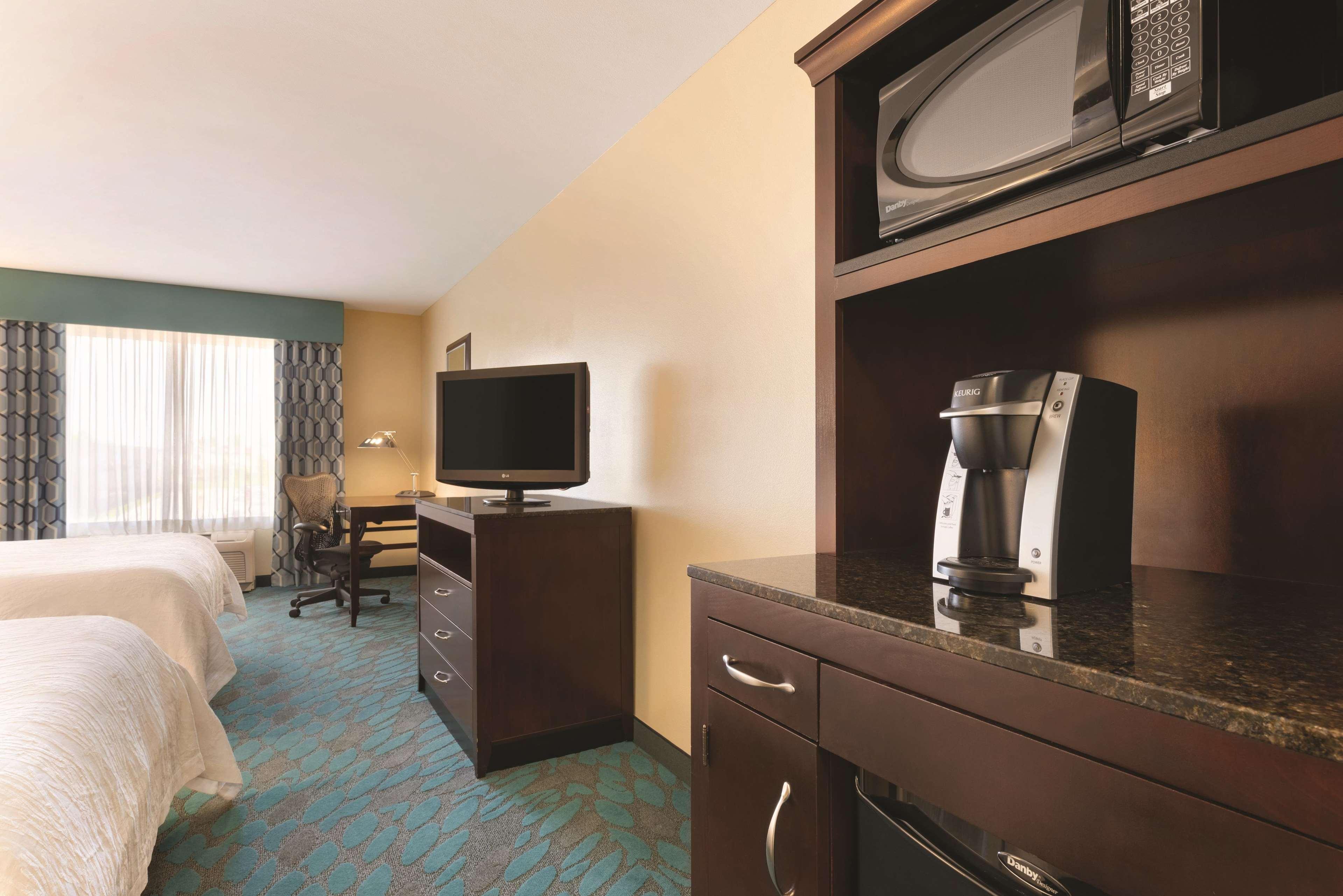 Hilton Garden Inn FargoFargo  Kültér fotó