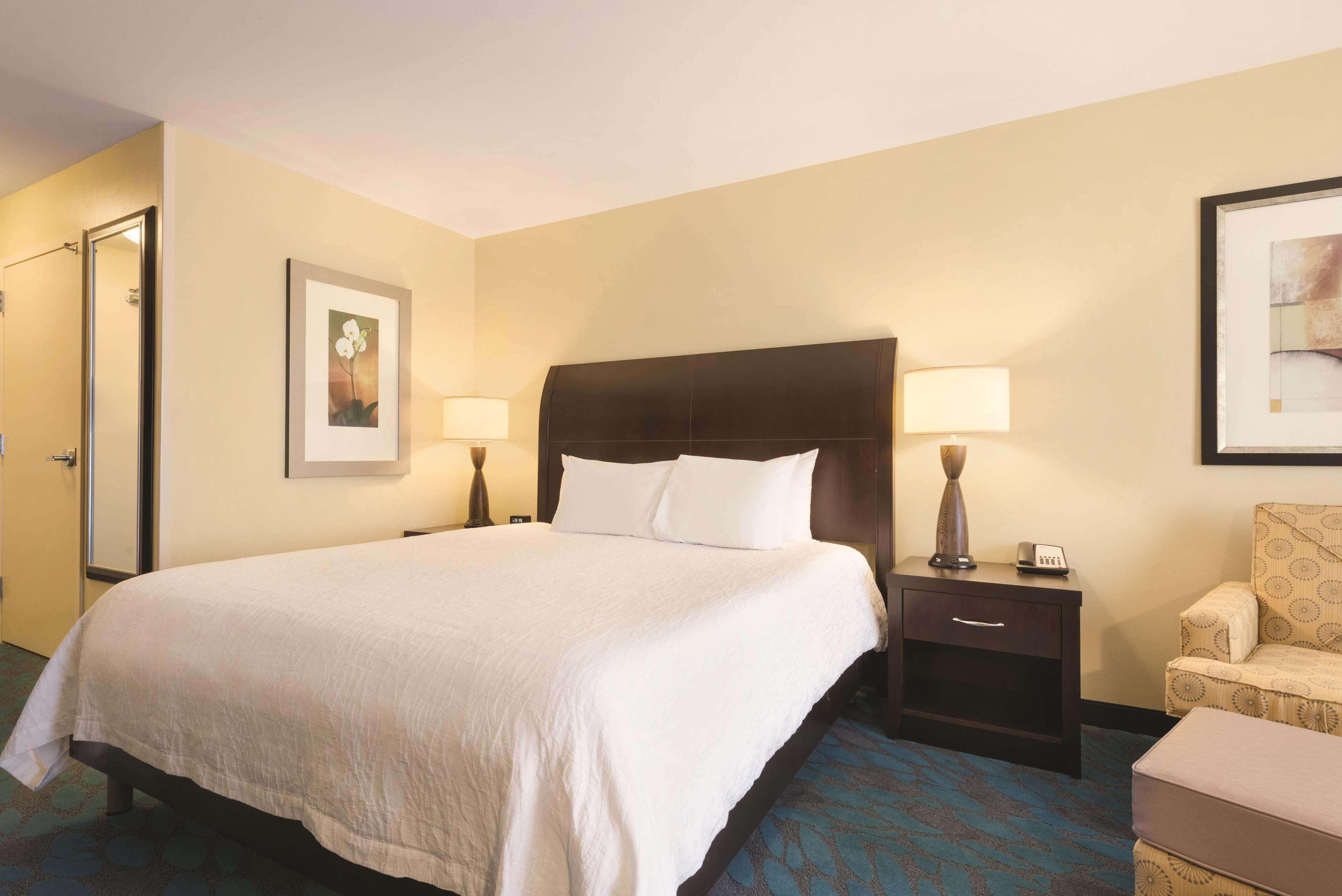 Hilton Garden Inn FargoFargo  Kültér fotó