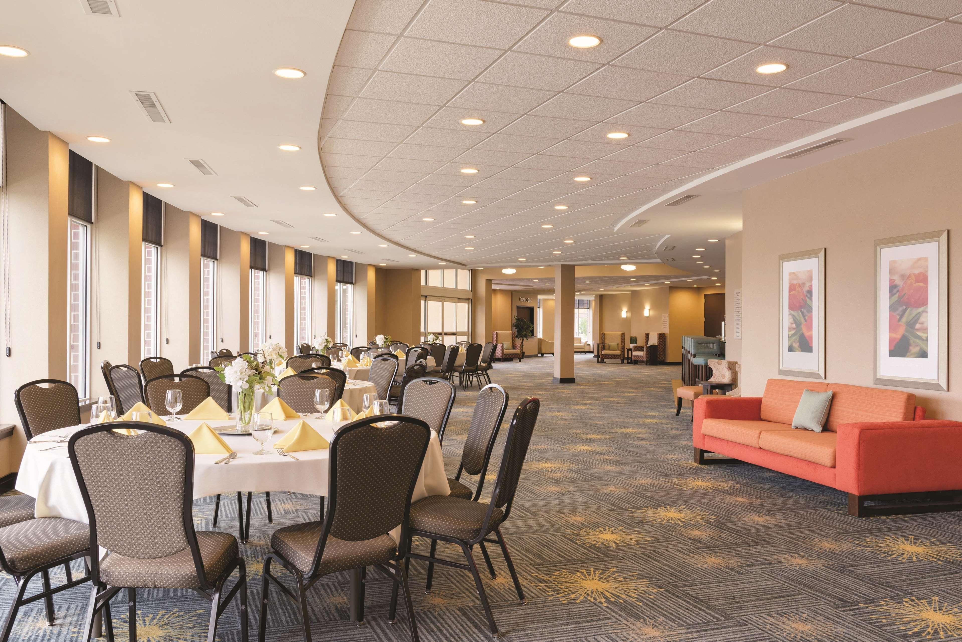 Hilton Garden Inn FargoFargo  Kültér fotó