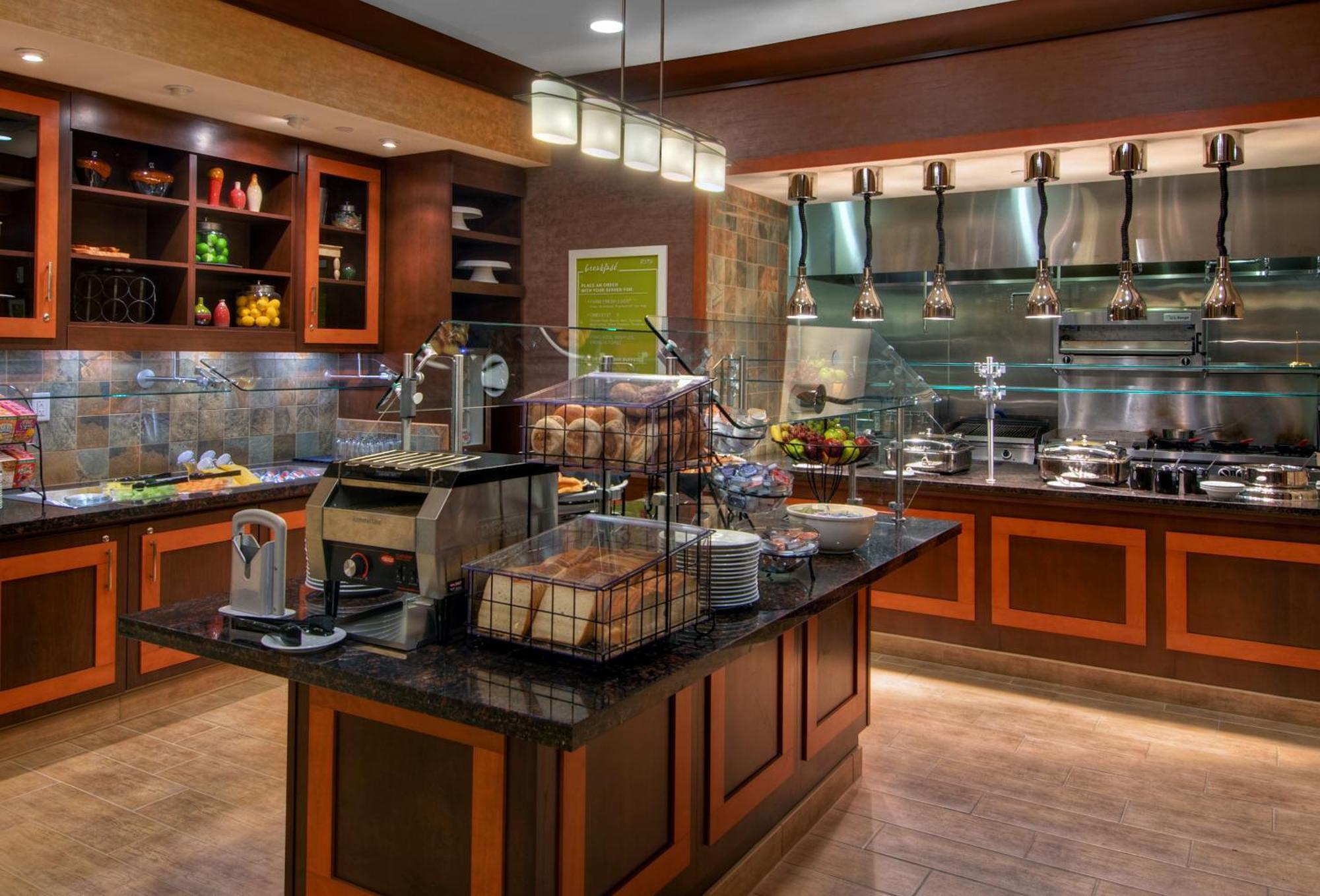 Hilton Garden Inn FargoFargo  Kültér fotó