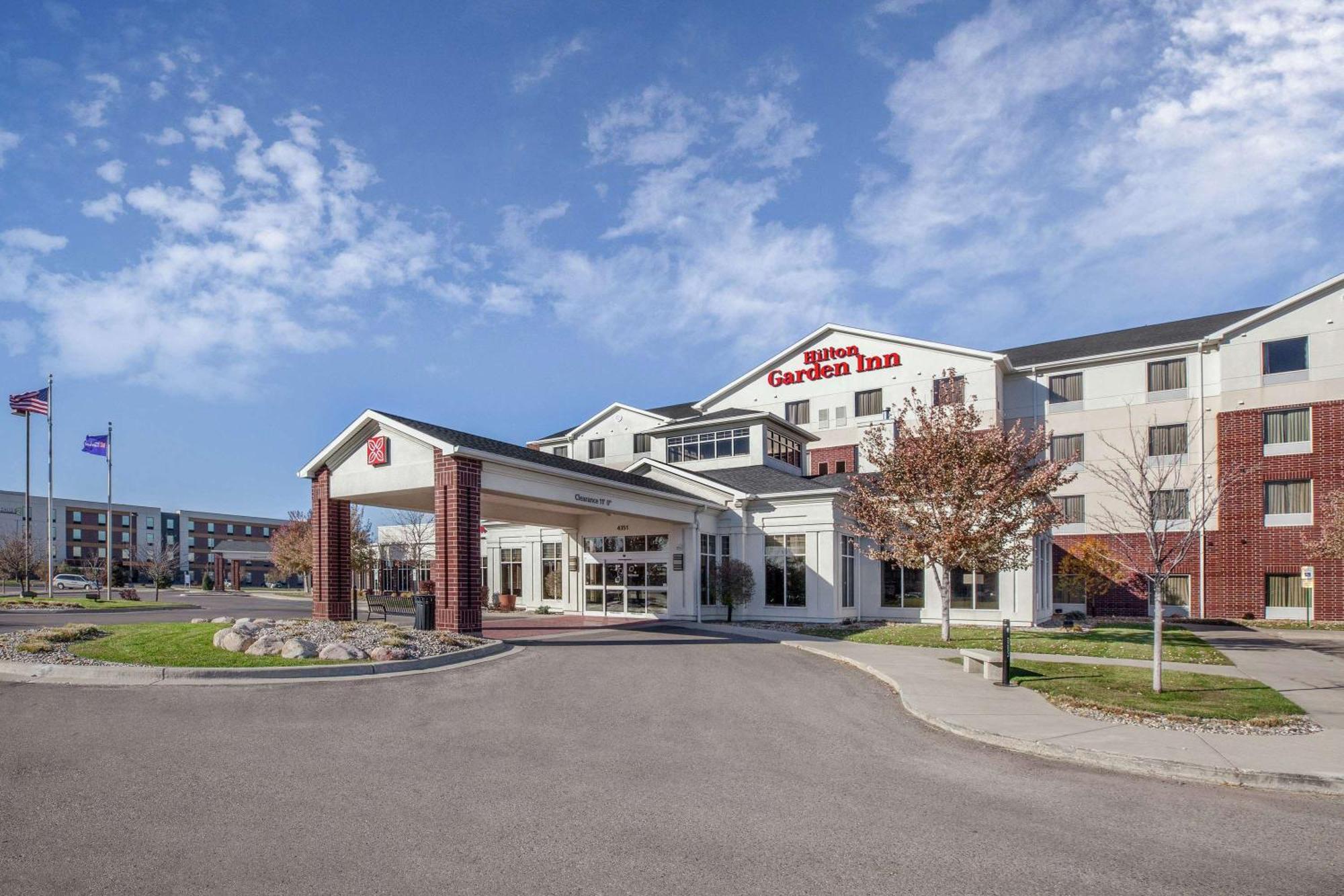 Hilton Garden Inn FargoFargo  Kültér fotó